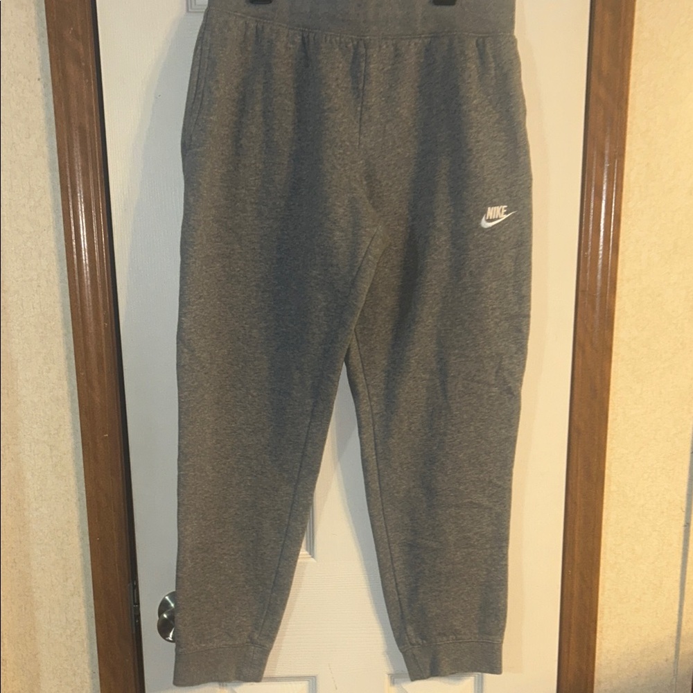 Nike Gray Sweatpants Athletic Comfort